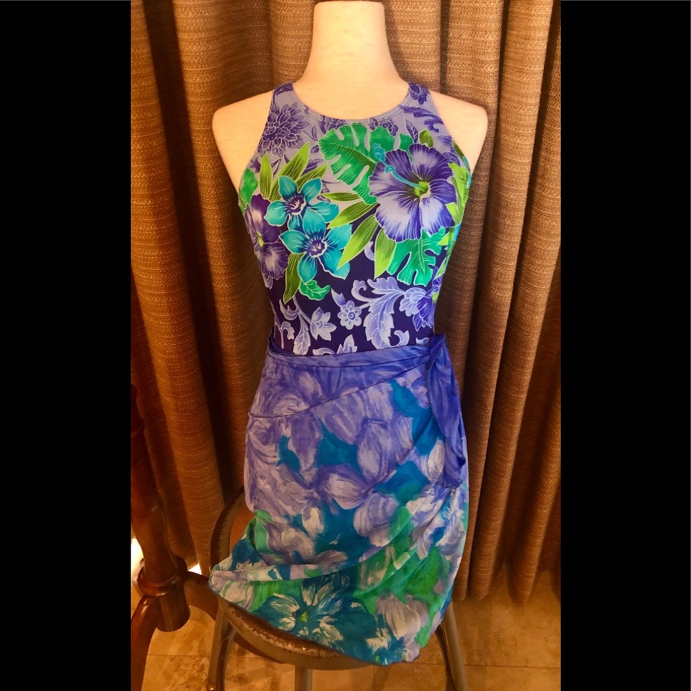 ELIZABETH STEWART ONE PIECE SWIMSUIT SIZE 12